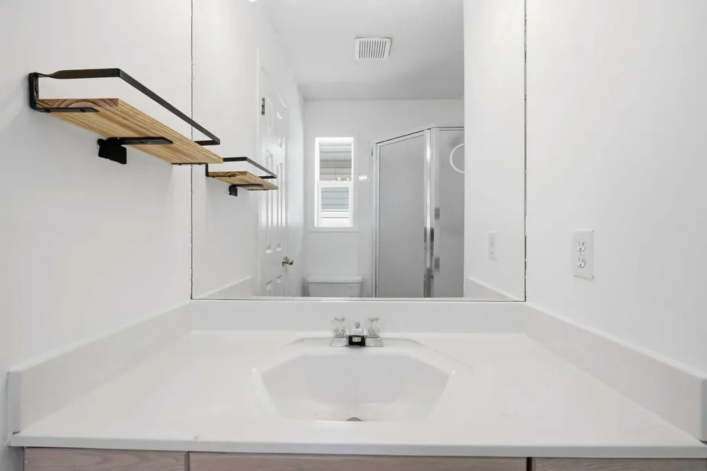 66 Arbour Wood Mews NW Calgary AB T3G 4B6