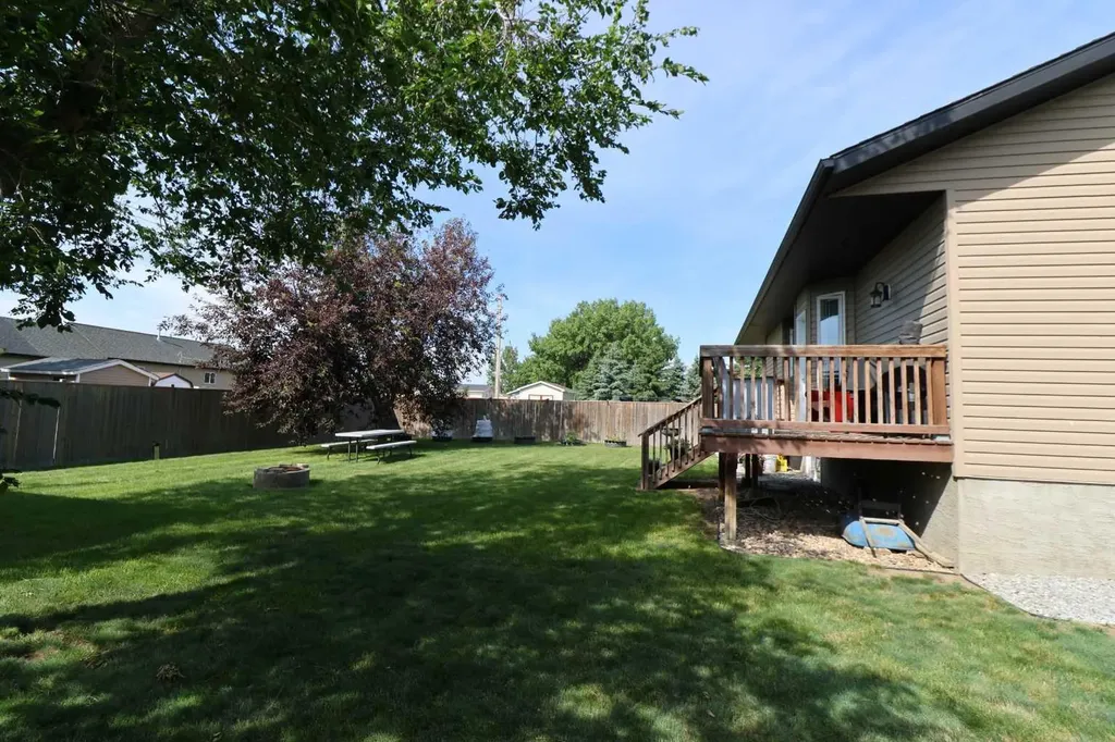 608 3 Street N Grassy Lake AB T0K 0Z0
