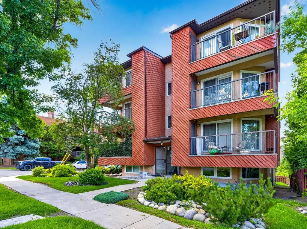 402 4 Avenue NE Calgary AB T2E0J5