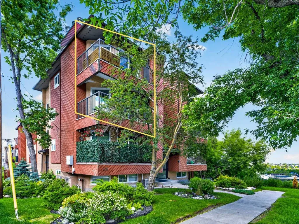 402 4 Avenue NE Calgary AB T2E0J5