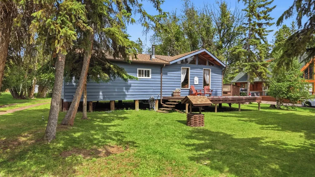 41513 Highway 771 Rural Lacombe County AB T0C 0J0