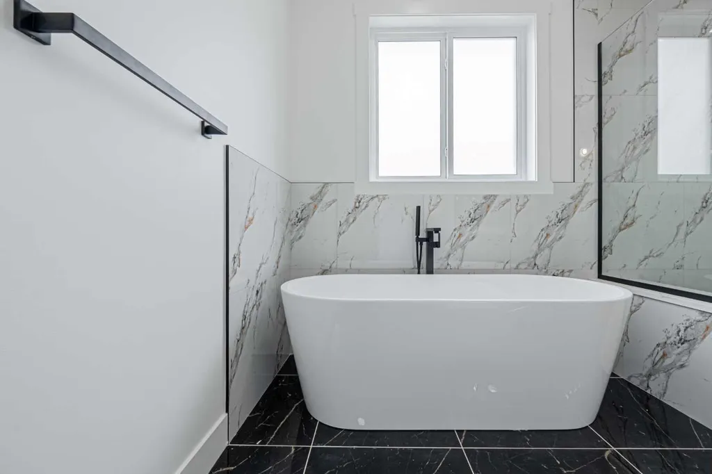137 Saddlecrest Circle NE Calgary AB T3J 0Z2