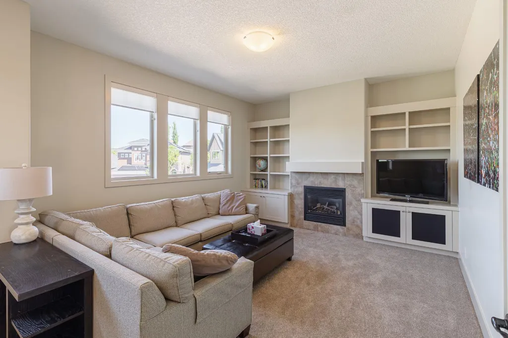 412 Aspen Glen Place SW Calgary AB t3h 0e9