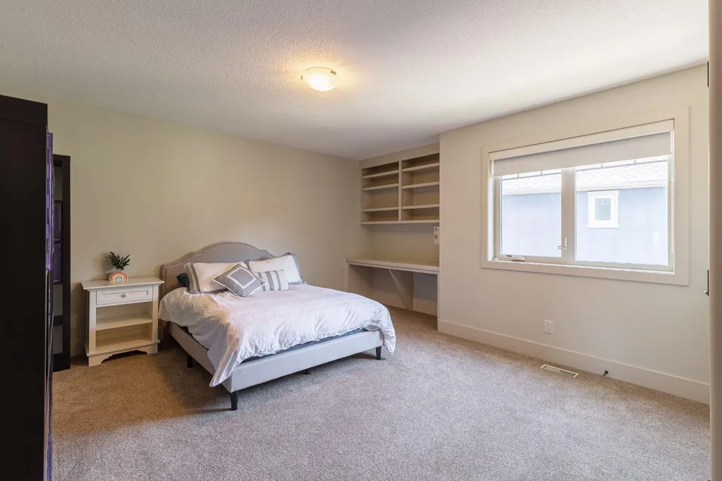 412 Aspen Glen Place SW Calgary AB t3h 0e9