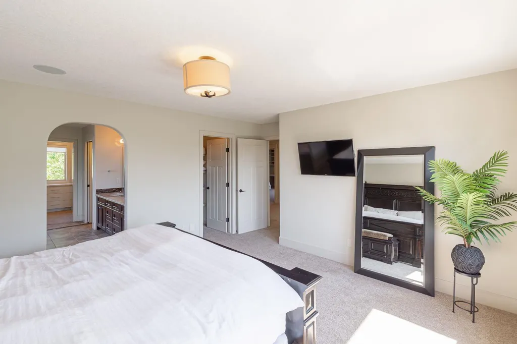412 Aspen Glen Place SW Calgary AB t3h 0e9