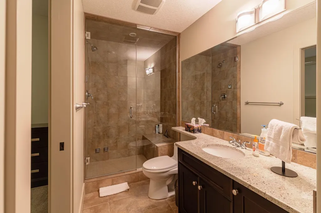 412 Aspen Glen Place SW Calgary AB t3h 0e9