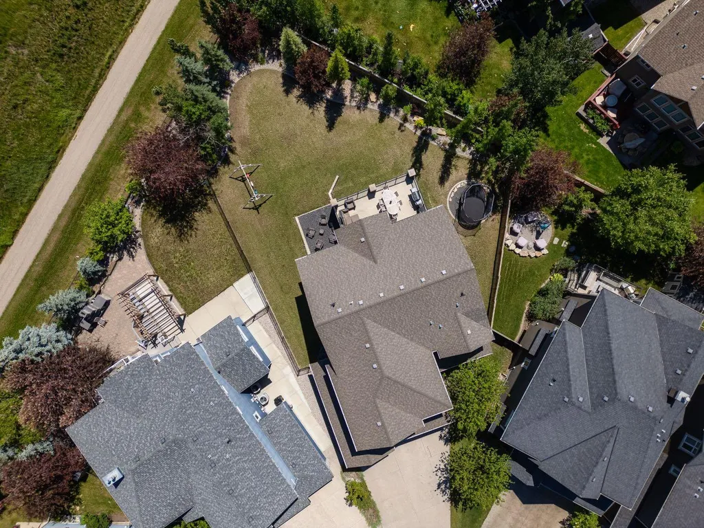 412 Aspen Glen Place SW Calgary AB t3h 0e9