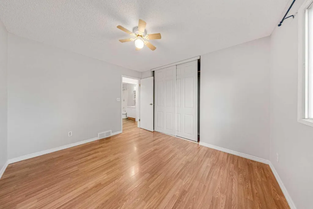 292 Falshire Way NE Calgary AB T3J2B4