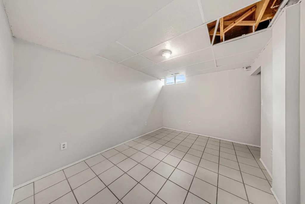 292 Falshire Way NE Calgary AB T3J2B4
