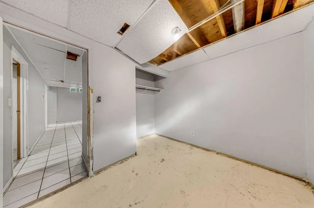 292 Falshire Way NE Calgary AB T3J2B4
