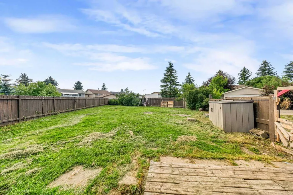 292 Falshire Way NE Calgary AB T3J2B4