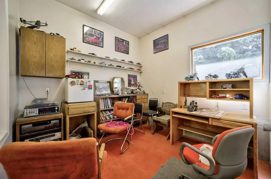 20541 25th Avenue Bellevue AB T0K 0C0