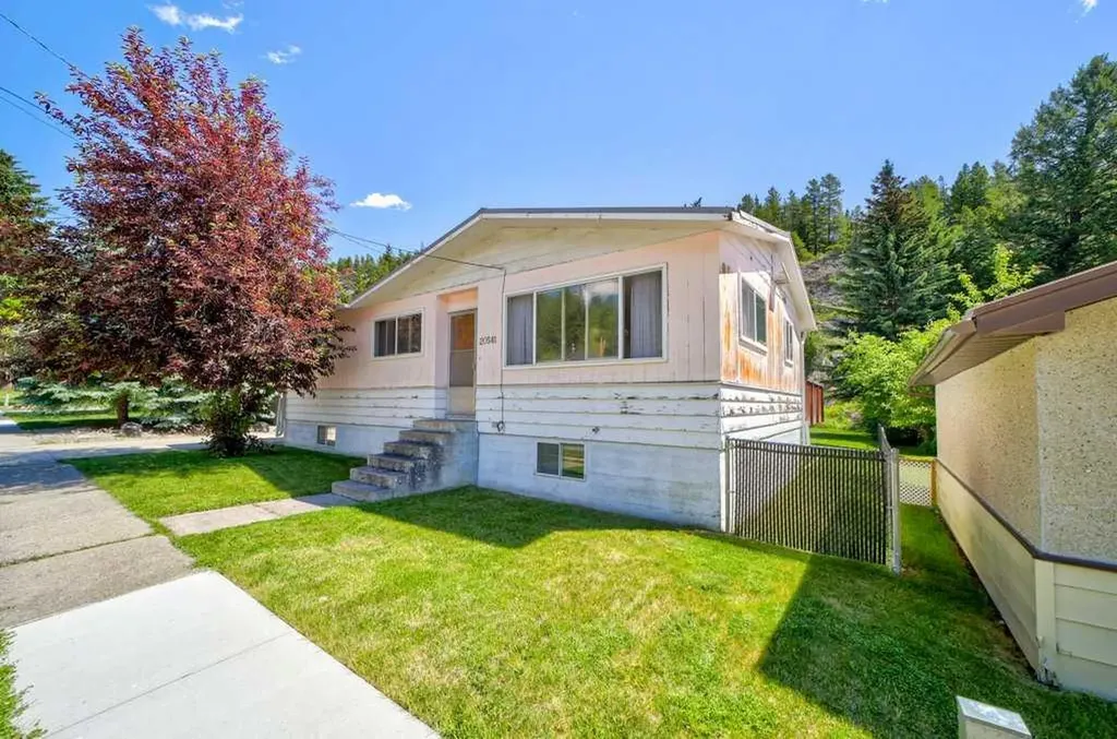 20541 25th Avenue Bellevue AB T0K 0C0