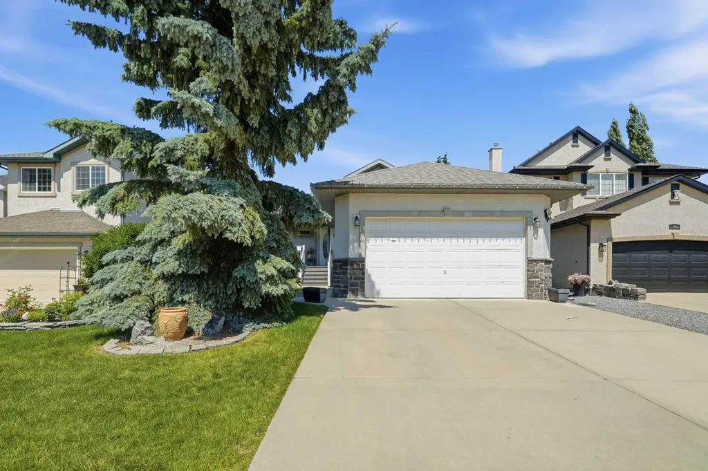 164 Sunterra Heights Cochrane AB T4C 1W7