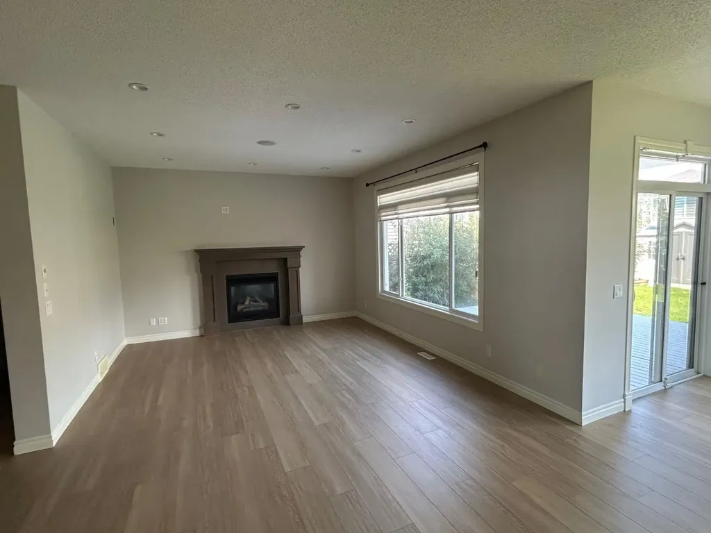 117 Hawkmere Place Chestermere AB T1X 0C6