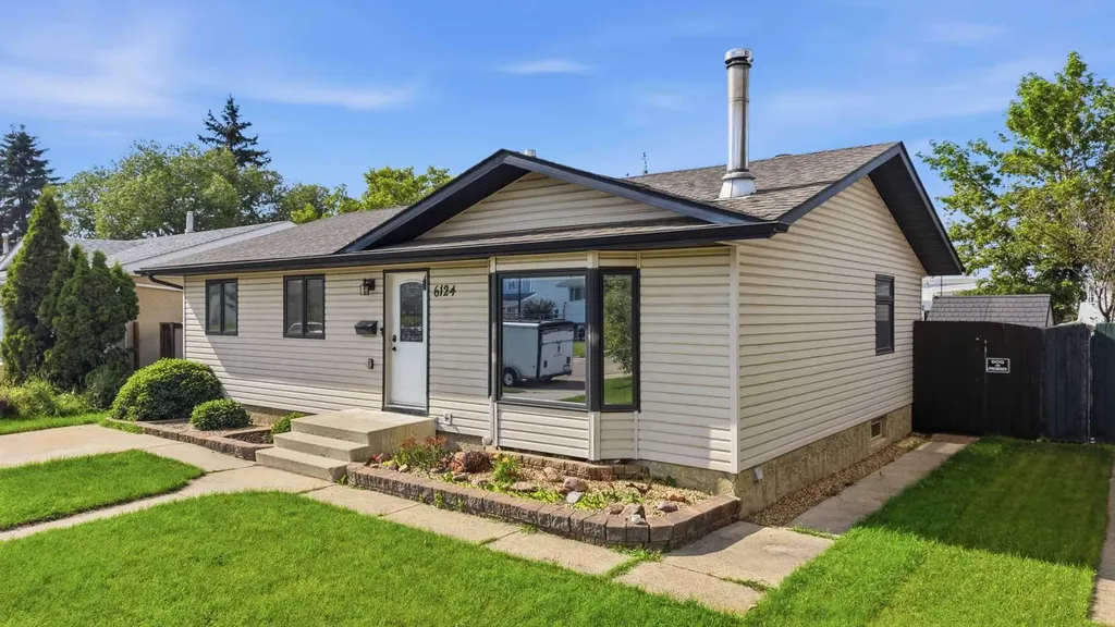 6124 Hamilton Drive Red Deer AB T4N 5Z4