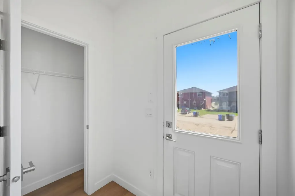 348 Cornerbrook Drive NE Calgary AB T3N 2J3