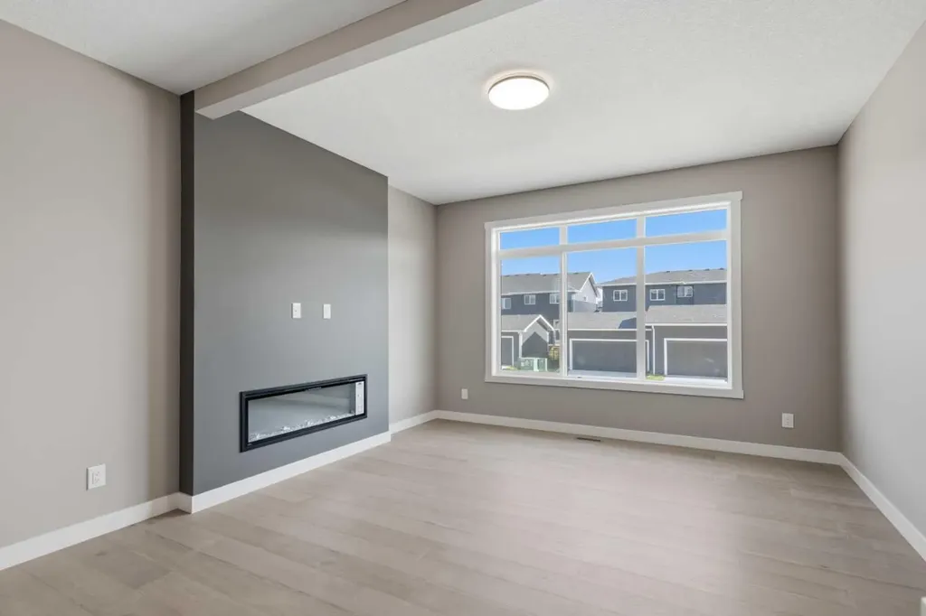 231 Waterford Heights Chestermere AB T1X 3B7