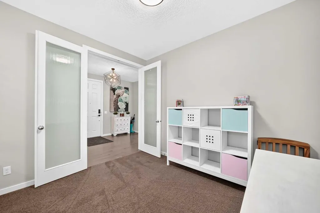 145 Kinniburgh Gardens Chestermere AB T1X 0R7