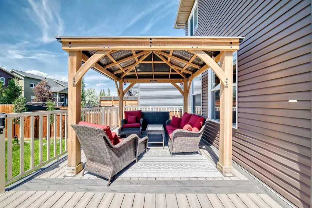 145 Kinniburgh Gardens Chestermere AB T1X 0R7