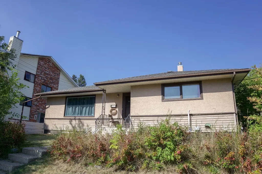 4122 50 Street Red Deer AB T4N 1W7