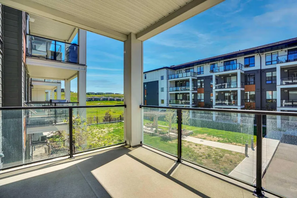 15 Sage Meadows Landing NW Calgary AB T3P 1E5