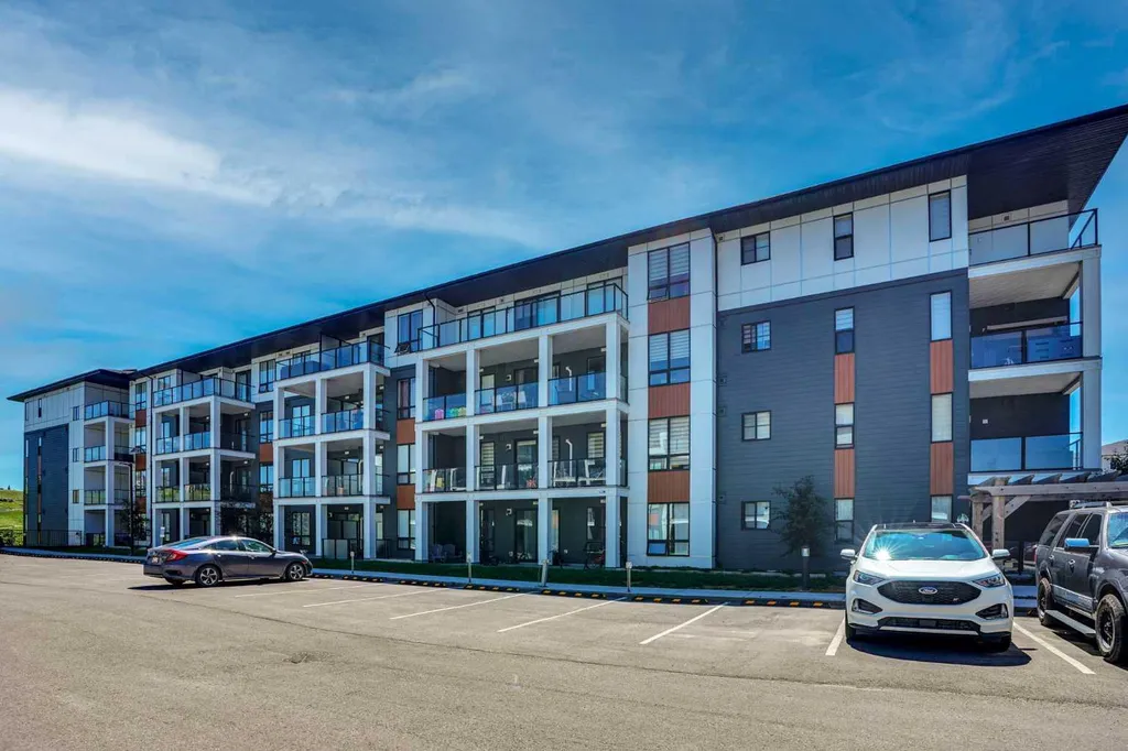 15 Sage Meadows Landing NW Calgary AB T3P 1E5