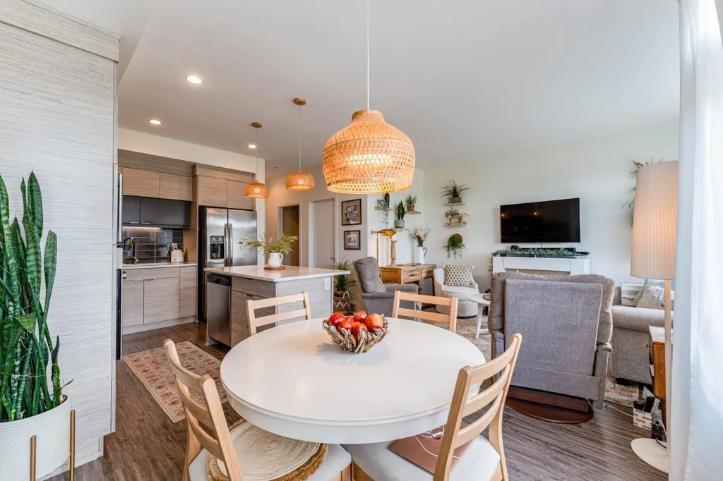 490 Highlands Boulevard W Lethbridge AB T1J 5K5