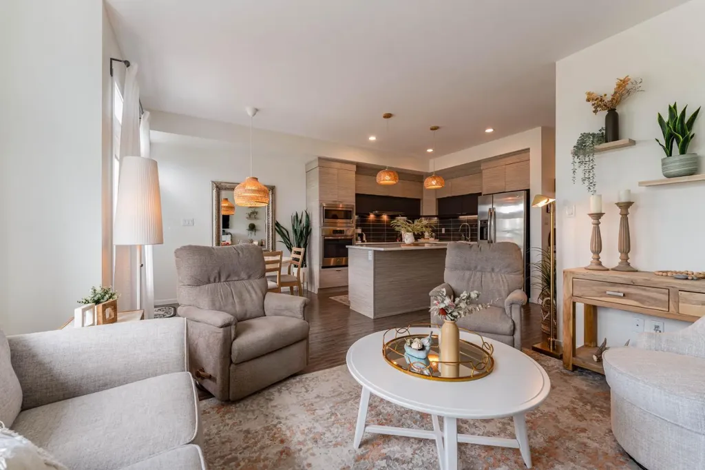 490 Highlands Boulevard W Lethbridge AB T1J 5K5