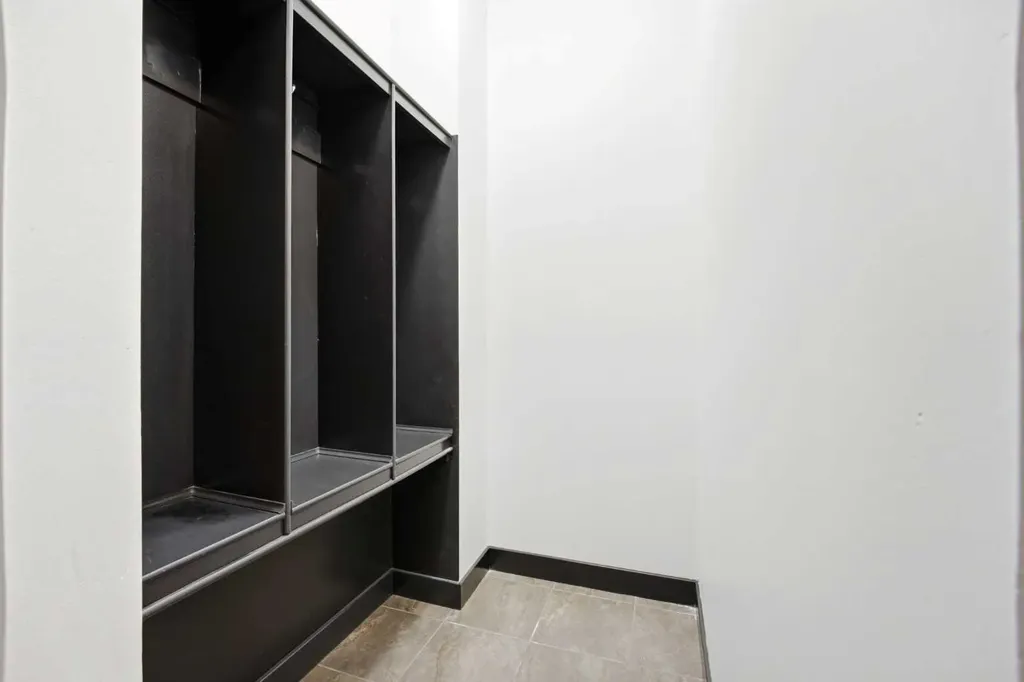 130 Auburn Glen Circle SE Calgary AB T3M 0K9