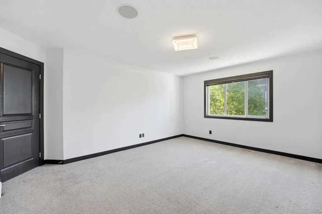 130 Auburn Glen Circle SE Calgary AB T3M 0K9