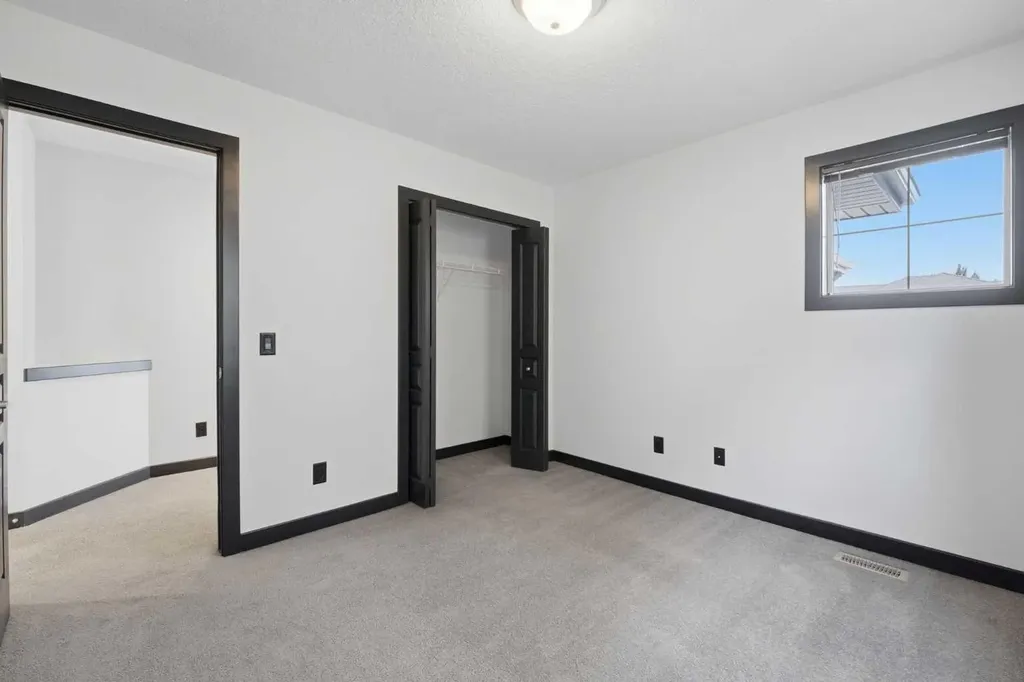 130 Auburn Glen Circle SE Calgary AB T3M 0K9