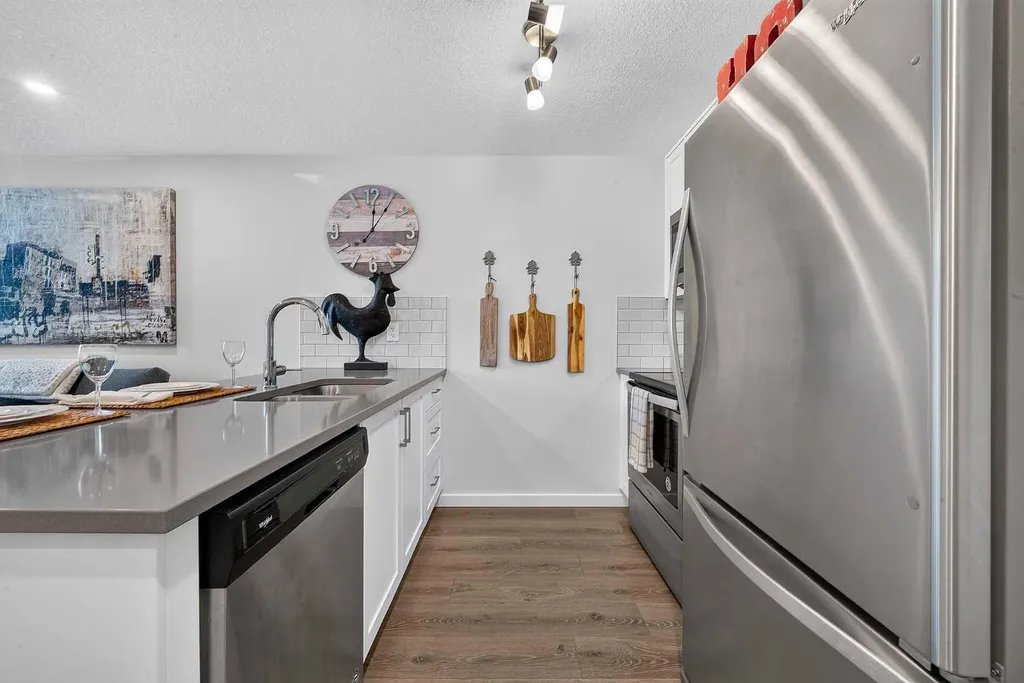 19500 37 Street SE Calgary AB T3M 2W9