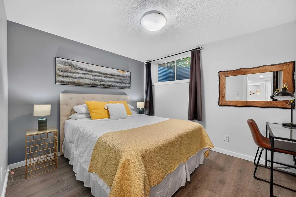 19500 37 Street SE Calgary AB T3M 2W9