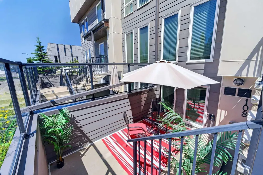 19500 37 Street SE Calgary AB T3M 2W9
