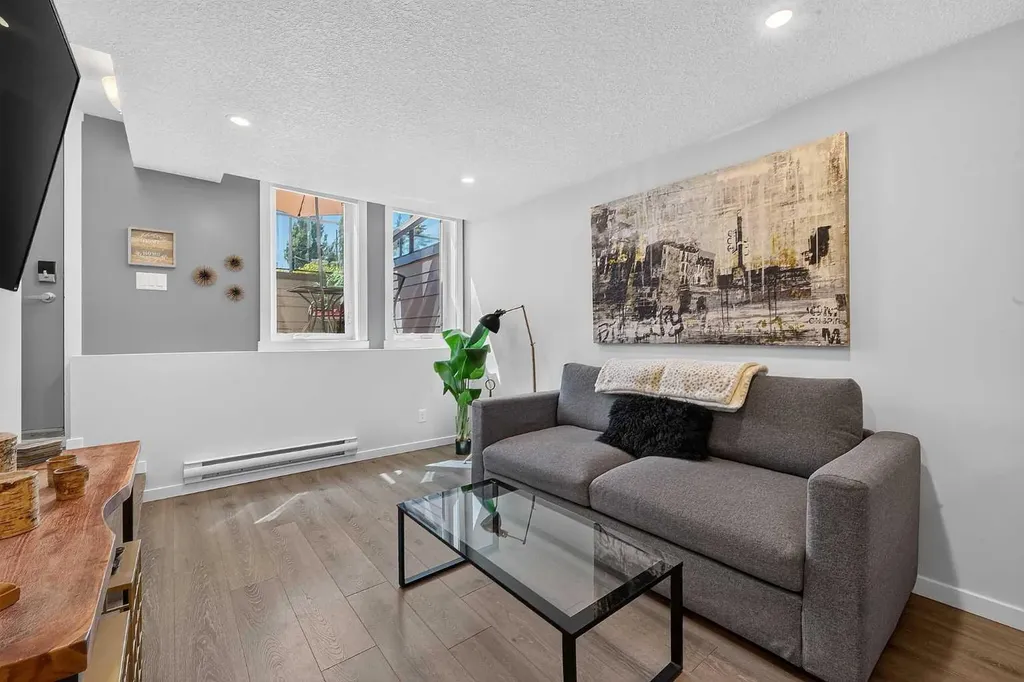 19500 37 Street SE Calgary AB T3M 2W9