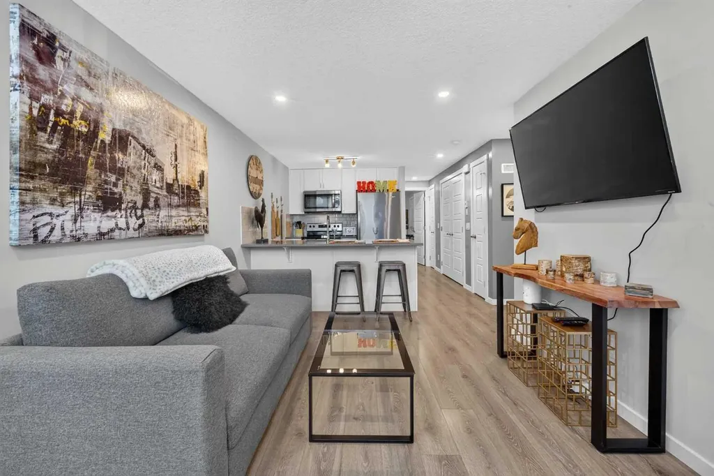 19500 37 Street SE Calgary AB T3M 2W9