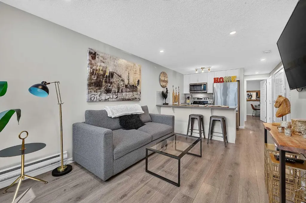 19500 37 Street SE Calgary AB T3M 2W9