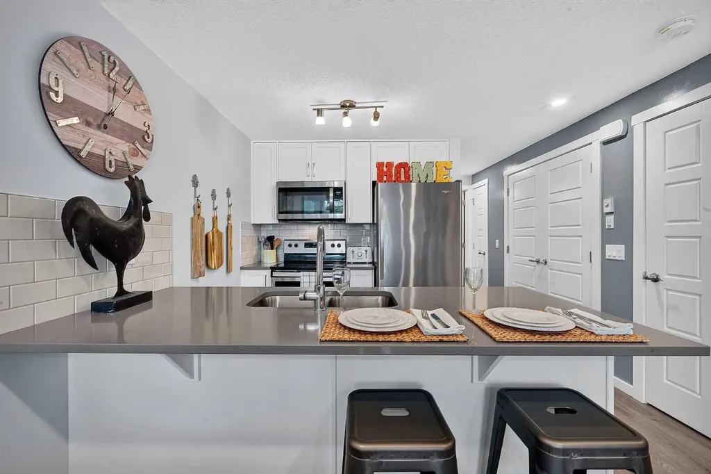 19500 37 Street SE Calgary AB T3M 2W9
