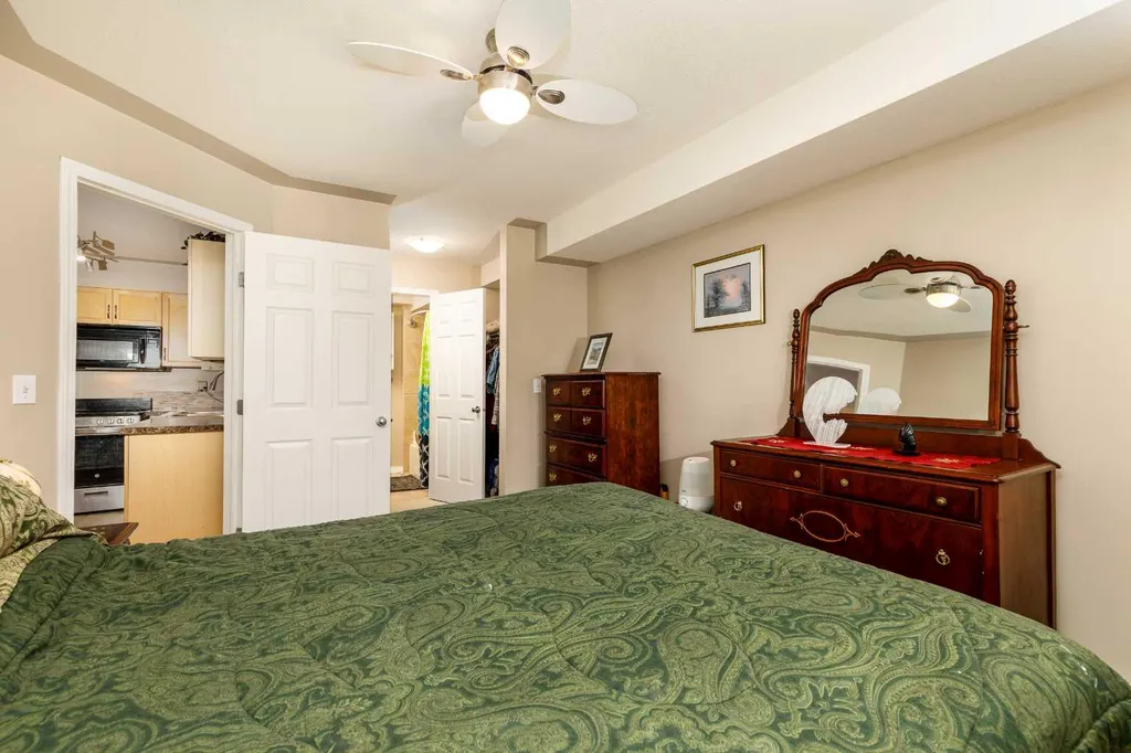 5601 Kerry Wood Drive Red Deer AB T4N 4X3