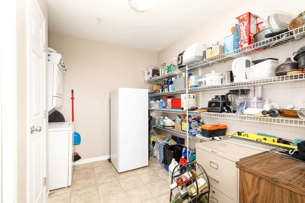 5601 Kerry Wood Drive Red Deer AB T4N 4X3