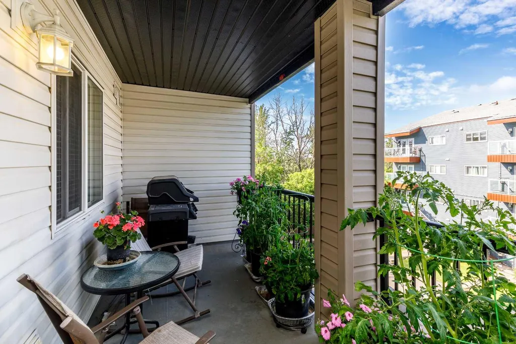 5601 Kerry Wood Drive Red Deer AB T4N 4X3