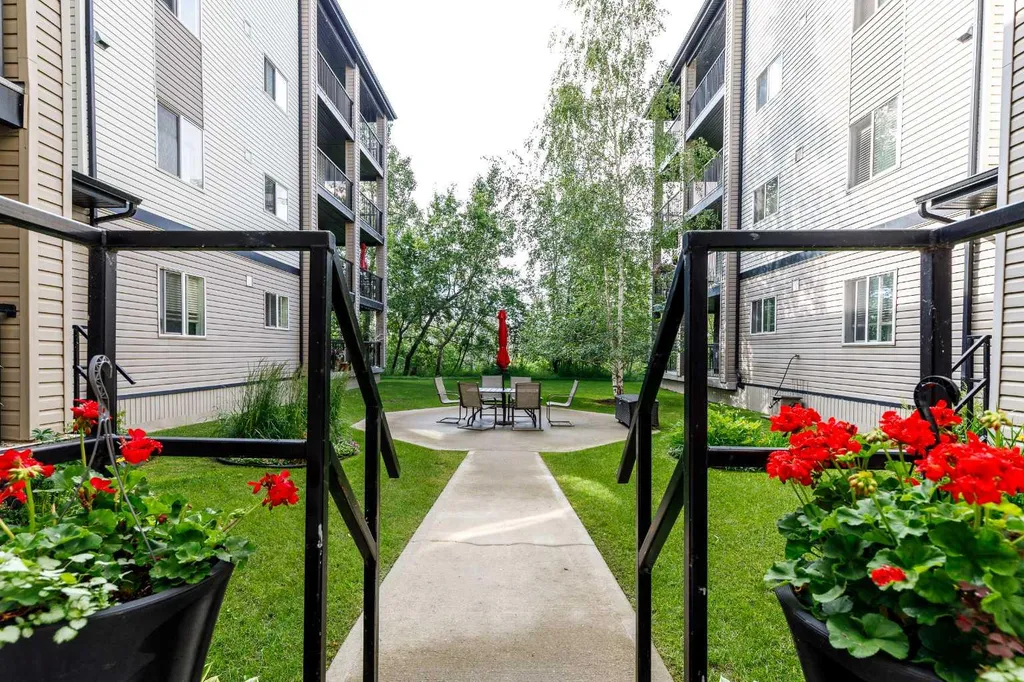 5601 Kerry Wood Drive Red Deer AB T4N 4X3