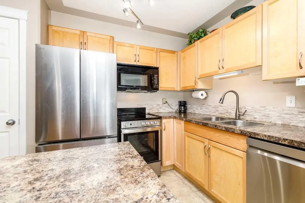 5601 Kerry Wood Drive Red Deer AB T4N 4X3