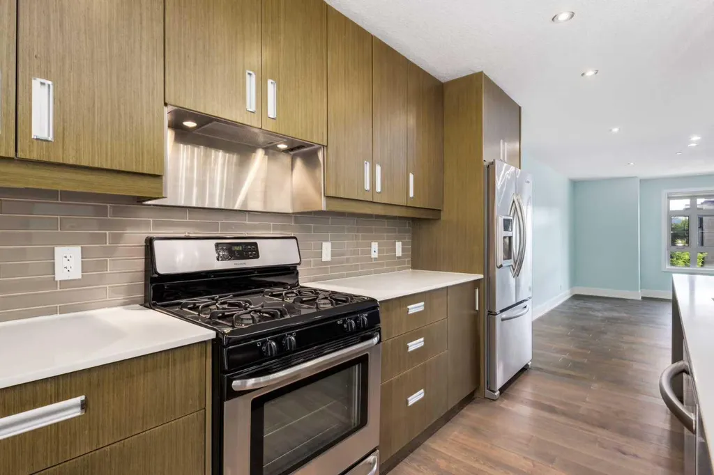 1513 23 Avenue SW Calgary AB T2T 0T8
