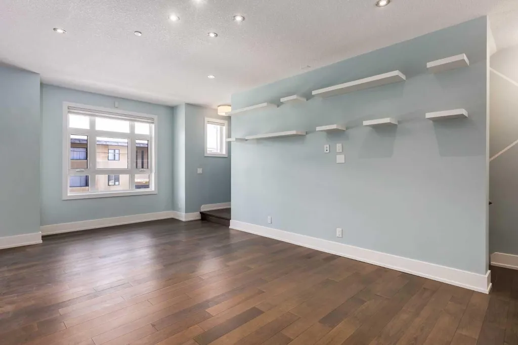 1513 23 Avenue SW Calgary AB T2T 0T8