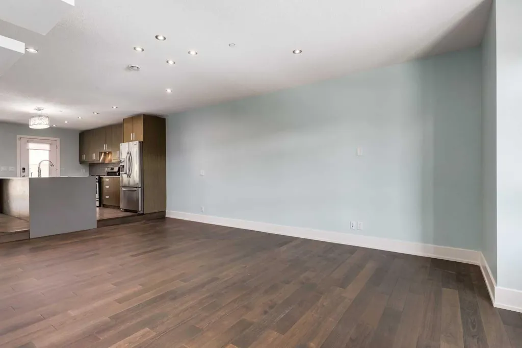 1513 23 Avenue SW Calgary AB T2T 0T8