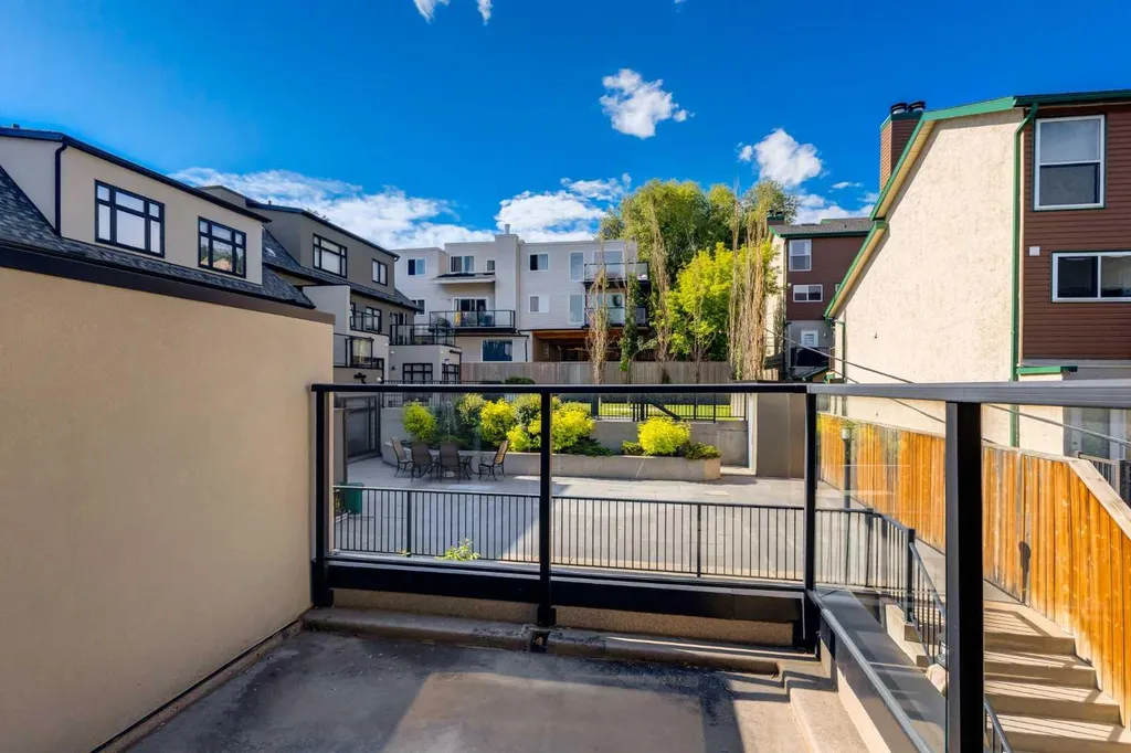 1513 23 Avenue SW Calgary AB T2T 0T8