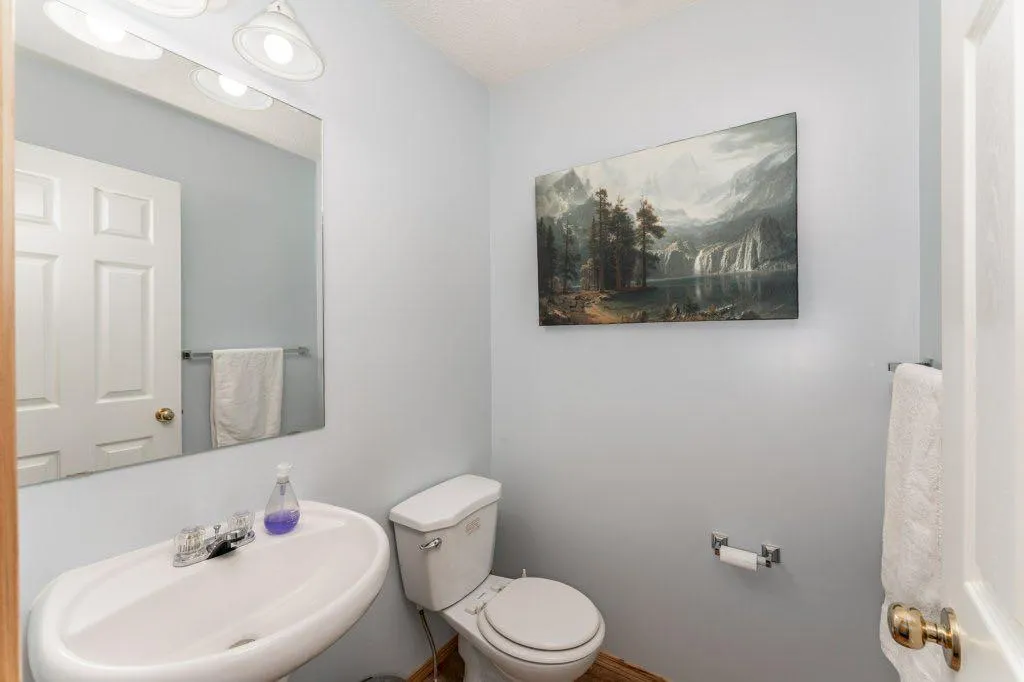 809 Wilson Way Canmore AB T1W2Y8