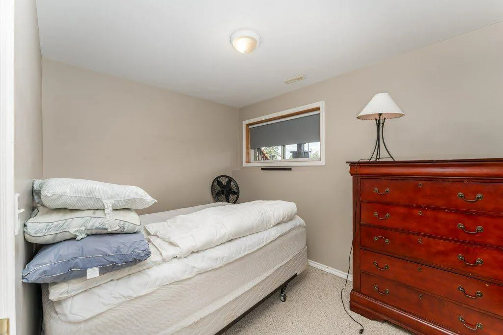 809 Wilson Way Canmore AB T1W2Y8